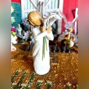 Willow Tree figurine